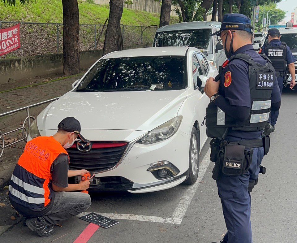 系統精準通報　高雄區監理所成功查獲偽造車牌