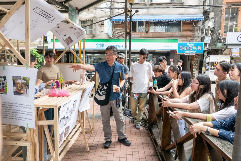 中原大學英國obu專班攜手中原商圈　打造雙學位國際設計人才