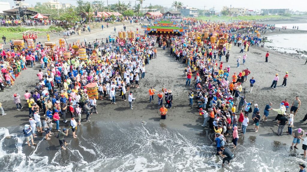 百年傳統重現！屏東南州迎王祭典「請水」儀式莊嚴登場