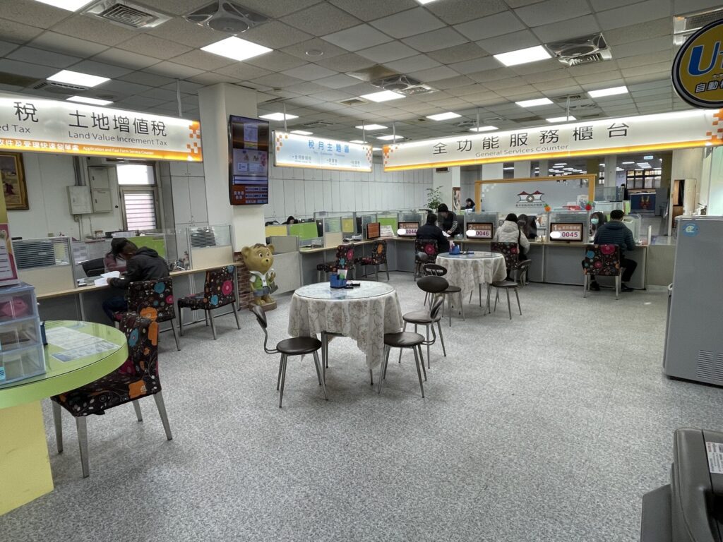 低收入戶房屋可免房屋稅 中市地稅局針對已申請核准民眾主動續免稅