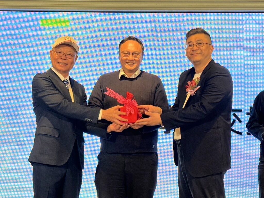 台中市南投縣同鄉會理事長交接 鄭副市長祝賀鄉誼永在