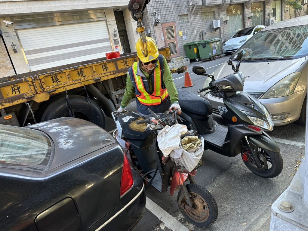 維護市容 中市環保局籲車主辦理廢車體回收、領獎勵金