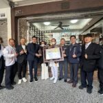 台中之光奇蹟醫師陳衛華- 榮獲全球熱愛生命獎章