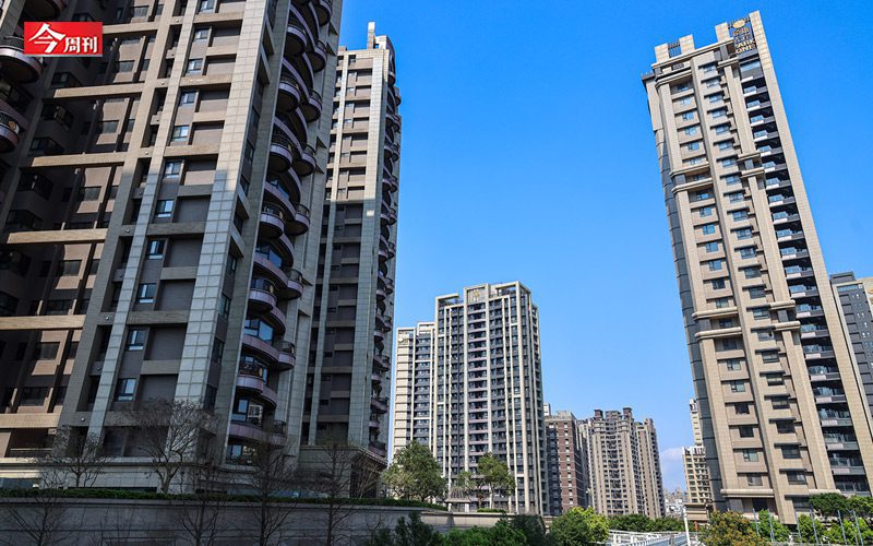 房市冬天逼近？329檔期推案逾8千億創史上次高，專家卻估房仲據點年底前關近2千家…潛藏危機何在？