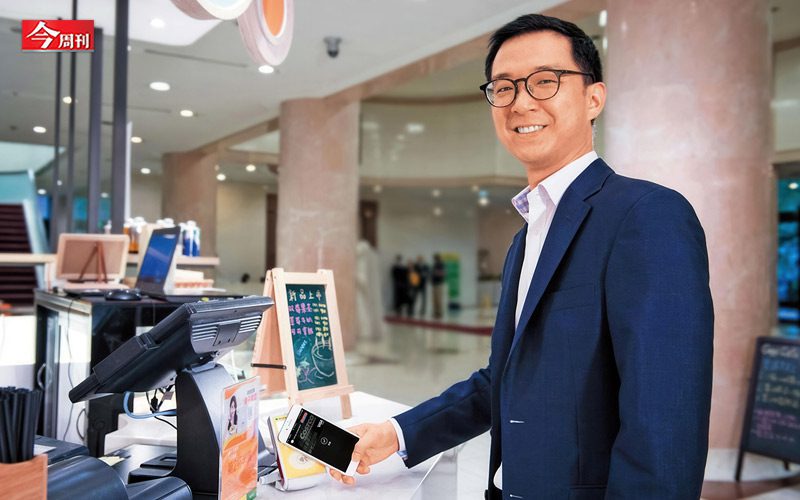 國泰大王子蔡宗翰親自領軍,ai助攻百萬級cube-app收益增8倍、產險理賠240分鐘縮短至15分鐘