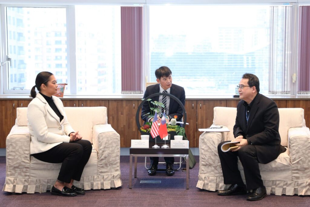 美國姊妹市奧斯汀市幕僚長拜會台中市府 黃秘書長盼深化交流