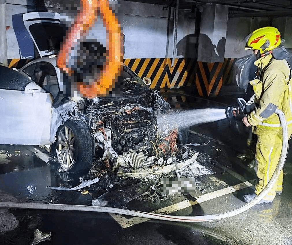 車輛警示燈亮起別輕忽！基隆市消防局車輛火災案例宣導