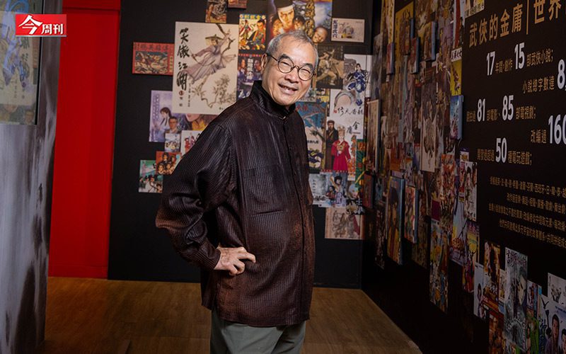 和金庸寒暄5分鐘獲出版權，33年賣逾2千萬冊…76歲王榮文靠這招征服大作家，還要做這件事