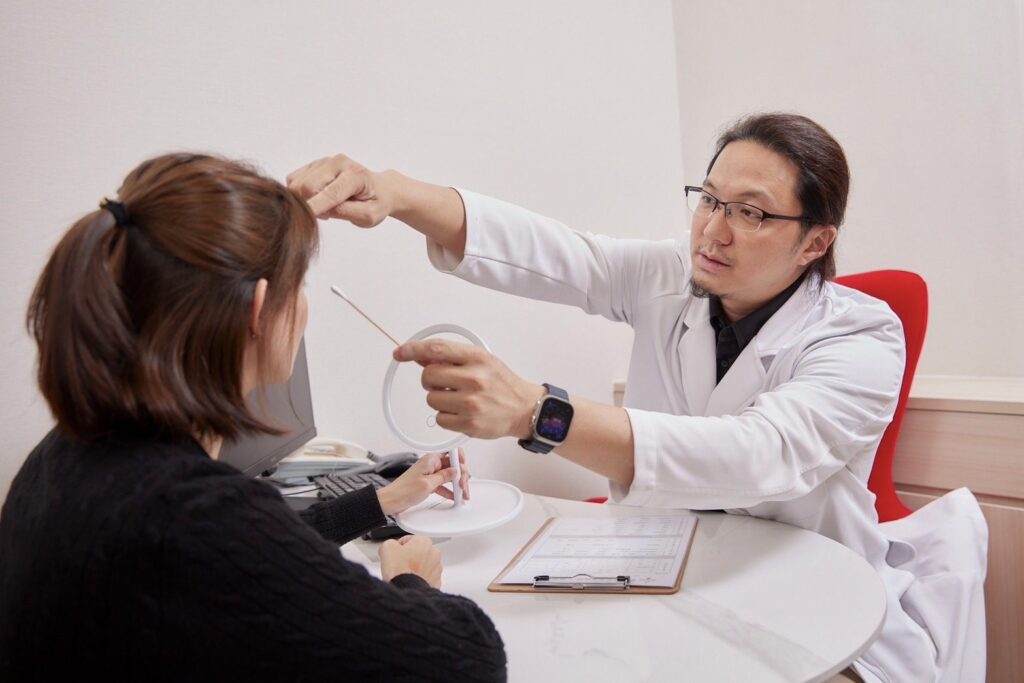 愛美z世代最怕滿臉痘疤！複合式療法有新解