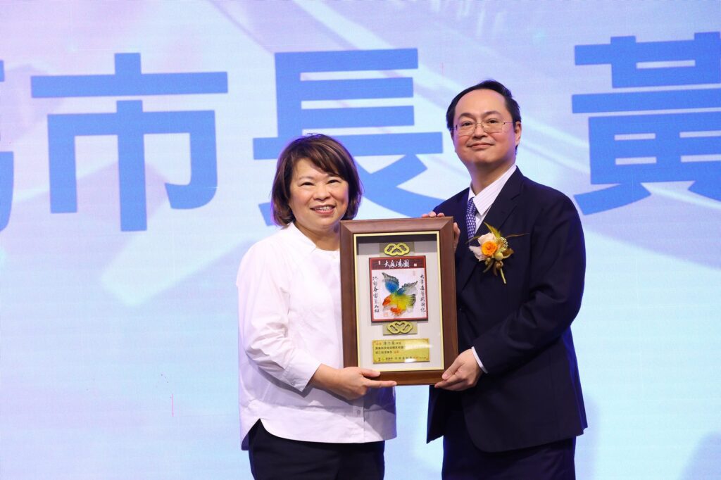 民雄頭橋產業園區理事長交接　陳志展接棒引領發展