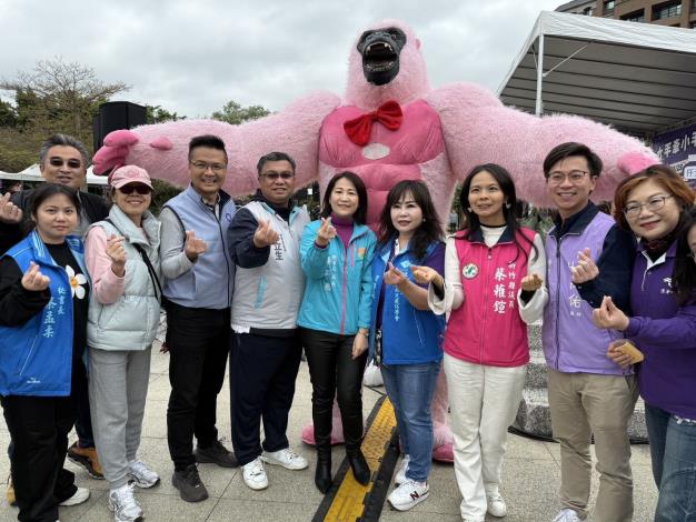 企業攜手社會團體辦公益園遊會-為偏鄉弱勢募款傳遞溫暖