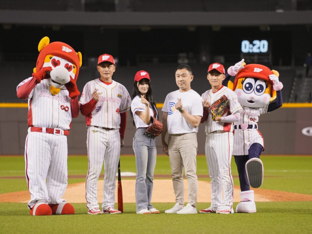 gyubin-朴珪斌再次造訪臺灣-首登台北大巨蛋擔任味全龍主場開球