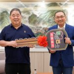 智英科技再捐2輛復康巴士 累計已捐給新北16輛 坦承企業受關稅影響 仍信守然諾