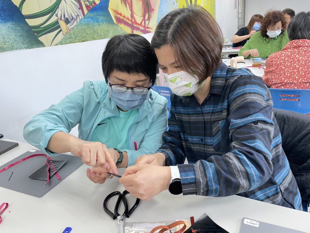 手作體驗融入職涯探索 基隆社會處鼓勵探索職涯新契機