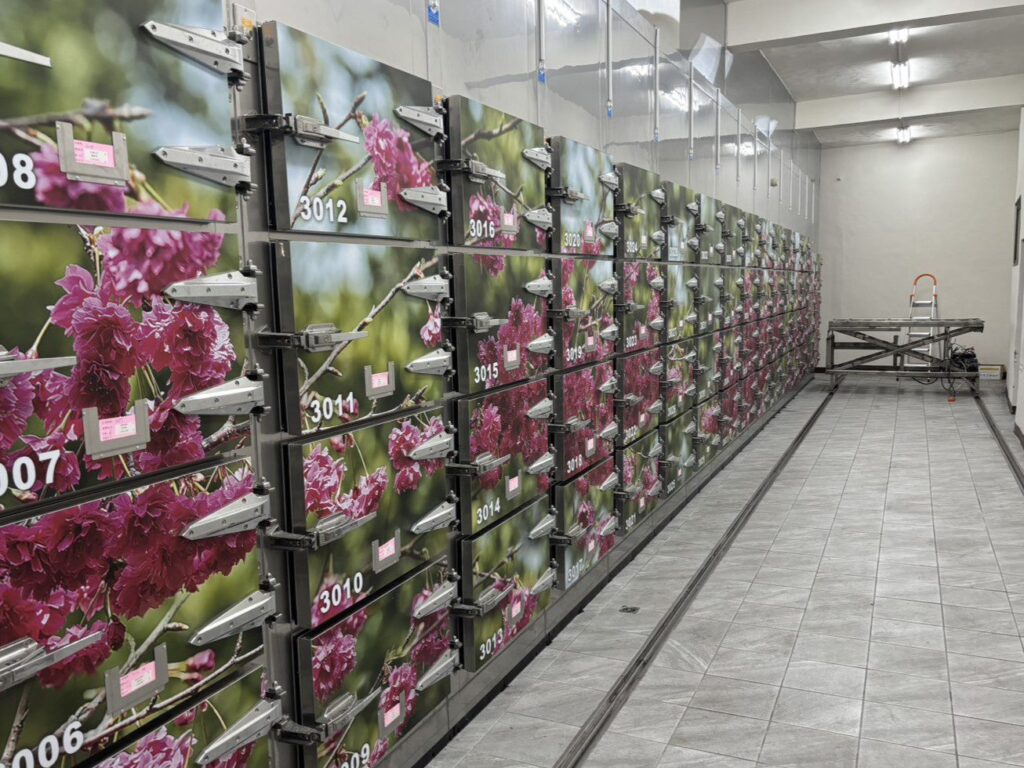 議員關心崇德殯儀館冷凍庫升降機老舊 民政局長:使用無虞、未曾發生重摔情形