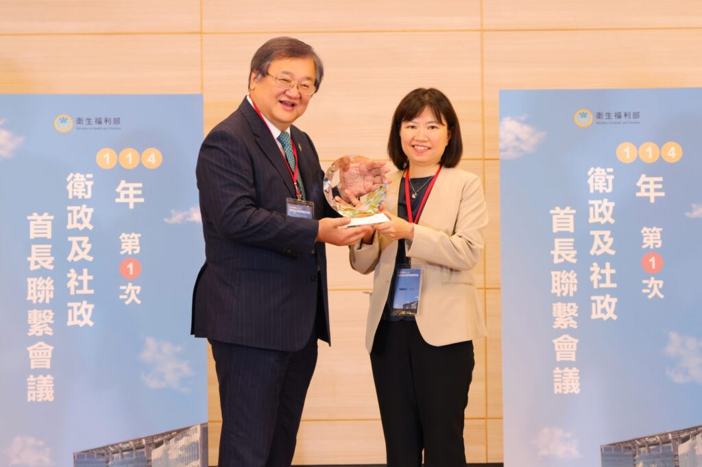 嘉市衛生局蟬聯三年衛福部業務考評綜合獎第一名　長照業務全國唯一滿分、穩居第一