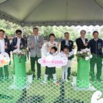 秋紅谷黑天鵝家族壯大！　盧市長歡送「鵝」子、女「鵝」-與北市府、北大與東大「結親家」