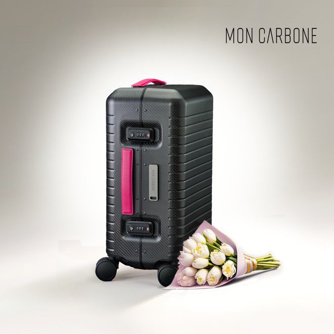 mon-carbone　母親節推碳纖維行李箱　如同媽媽堅韌溫柔的心