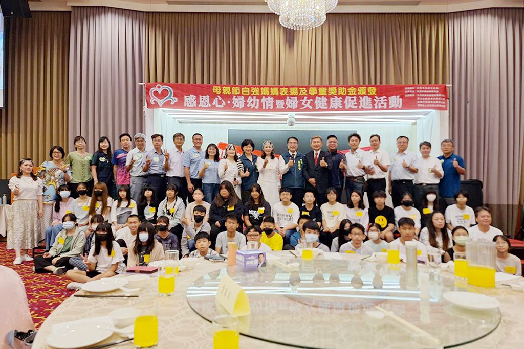 臺南市婦幼關懷協會母親節送暖　黃偉哲感謝點亮逆境家庭希望之光