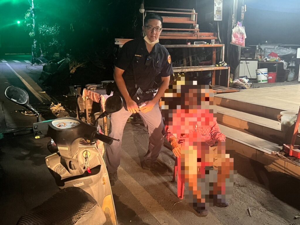 熱心瑪家警主動護送迷途老婦返家