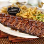 英才謝幕、崇德接棒，fridays-炭烤豬肋排買一送一迎新客