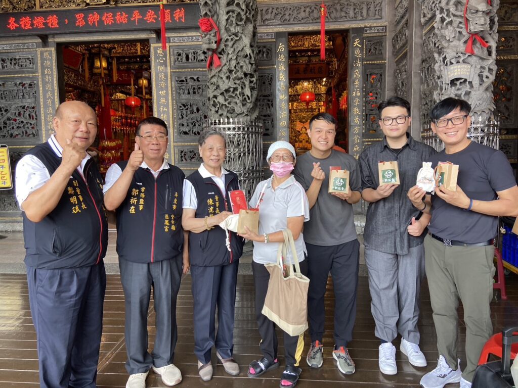 民間協會偕在地企業辦母親節公益活動　喊「女神守護女神」