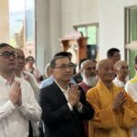 釋迦牟尼佛誕辰 -侯友宜參拜汐止聖覺寺、廣修禪寺 祈福市民安康