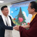 佈施為首、智慧為道 薩迦文殊佛學會攜手戴錫欽議長關懷500戶家庭