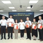 嘉義市表揚模範及績優公務人員 黃敏惠期許同仁跨域整合帶動城市再造