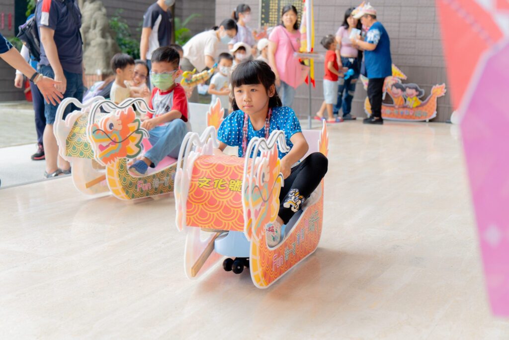 文化中心慶端午 魔術特技、陸上龍舟、闖關市集中市熱鬧登場