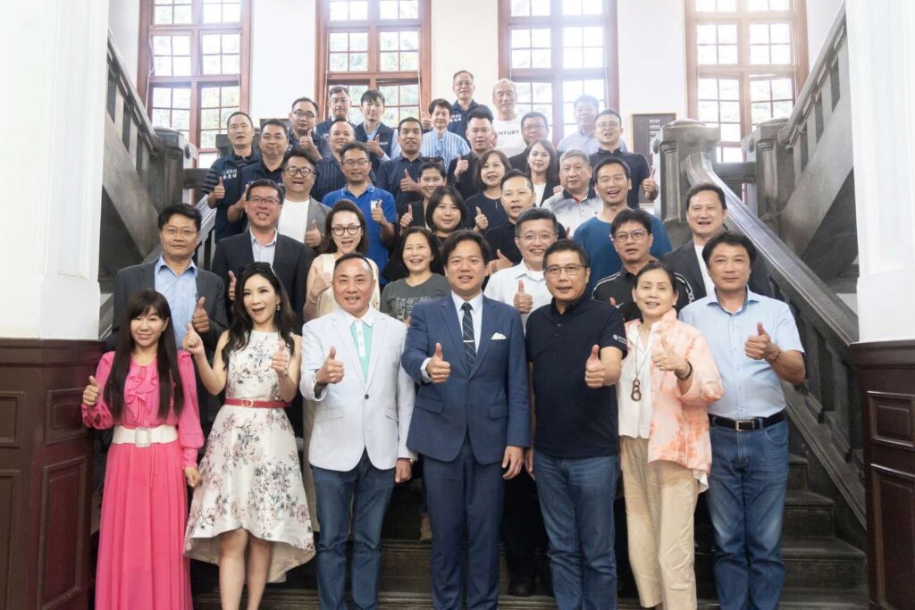 工商建研會聯誼會訪團拜會竹市府