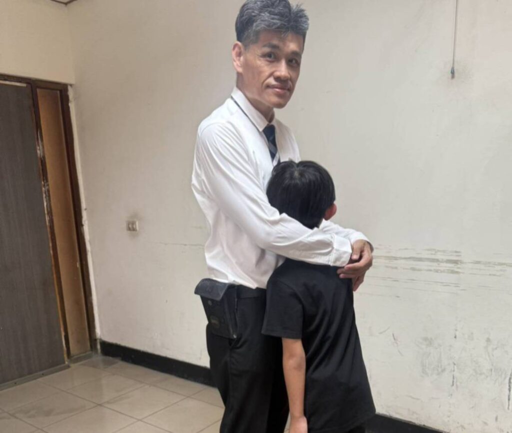 《基督的愛，不離不棄—陳紀孝弟兄的服事見證》