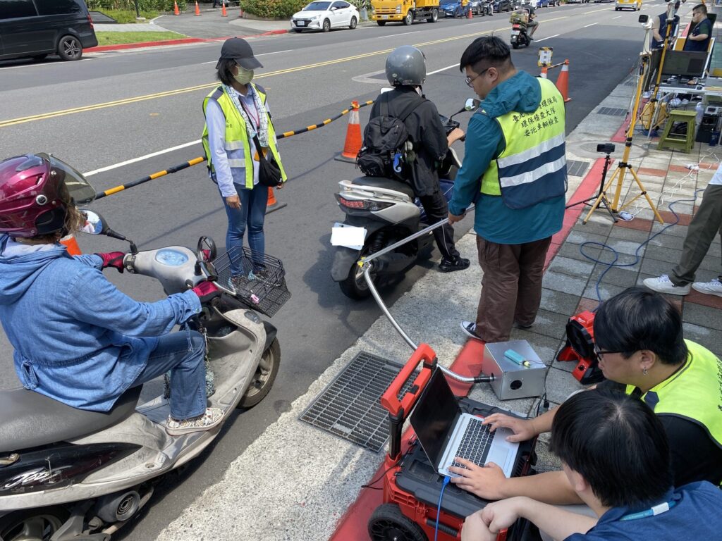 北市推機車排氣快篩 5秒完成檢測、效率提升5倍