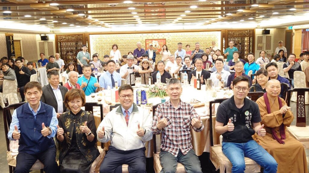 各界嘉賓雲集 大中華記者友好交流協會正式成立