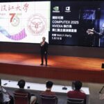 黃仁勳直播主題演說聽眾滿場 將與ai龍頭比鄰師生興奮