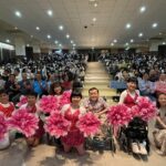 混障綜藝團「珍愛生命、遠離毒品」生命教育巡演列車開抵中華醫大