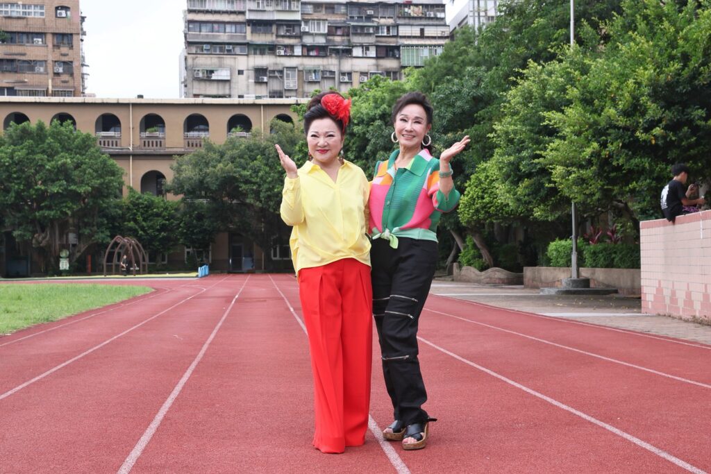 臺北市桔色關懷協會以愛傳遞幸福　曹金鈴-白冰冰傳遞五福人生