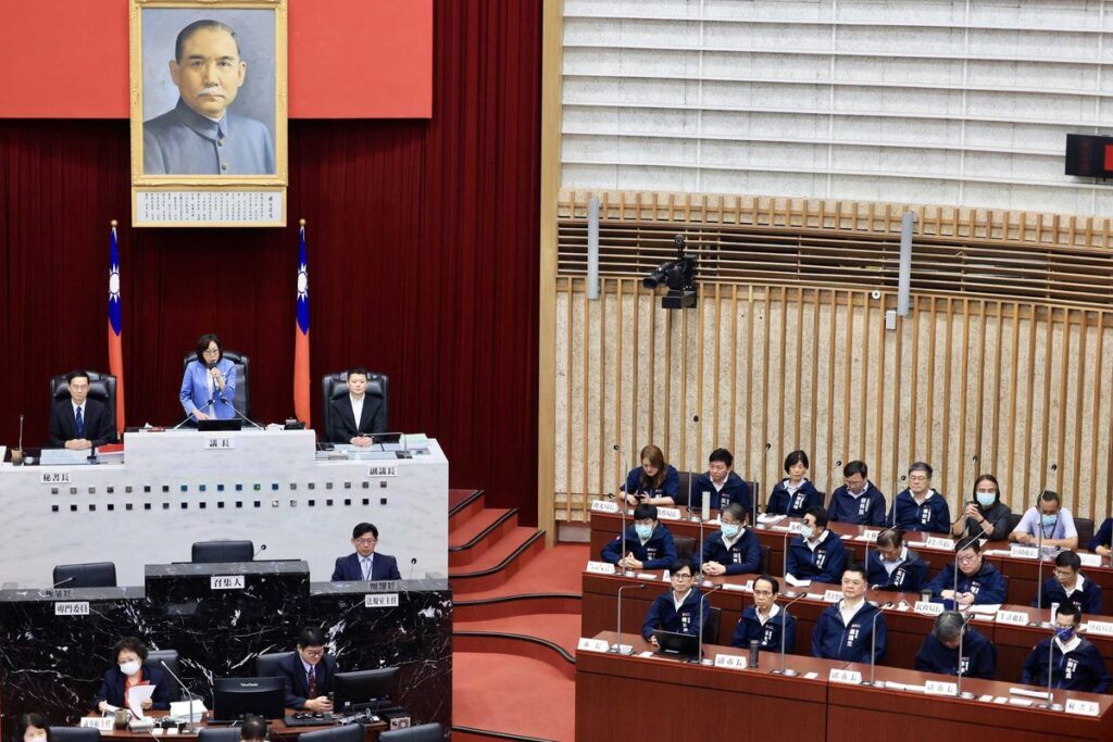 高雄市議會第4屆第5次定期大會閉幕 陳其邁率市府團隊感謝議會監督與支持