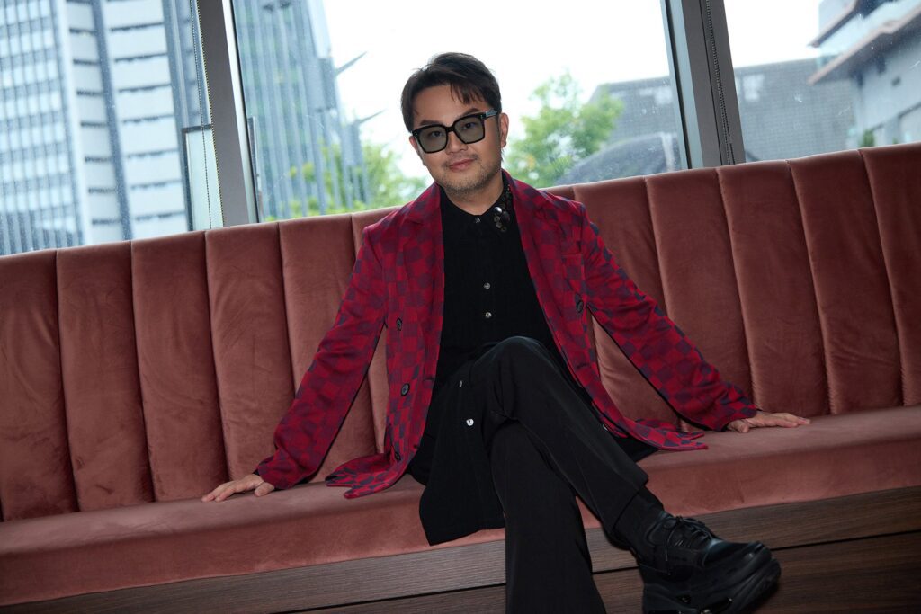 最資深新人蘇震洋-蟄伏30年茹素10年甩肉20幾公斤出道《不晚》