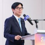 出席遠見雜誌五星市長頒獎-陳其邁：努力撕去標籤-自信勇敢前進