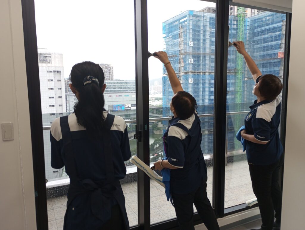 清潔工作給員工承擔引爭議!專業分工才能打造健康職場