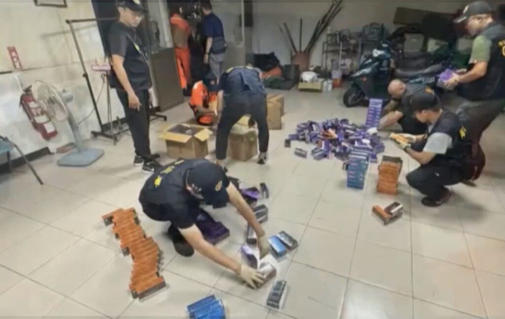 黑幫搶市場　加熱菸走私年增九成　海關：政府不徵稅累死基層