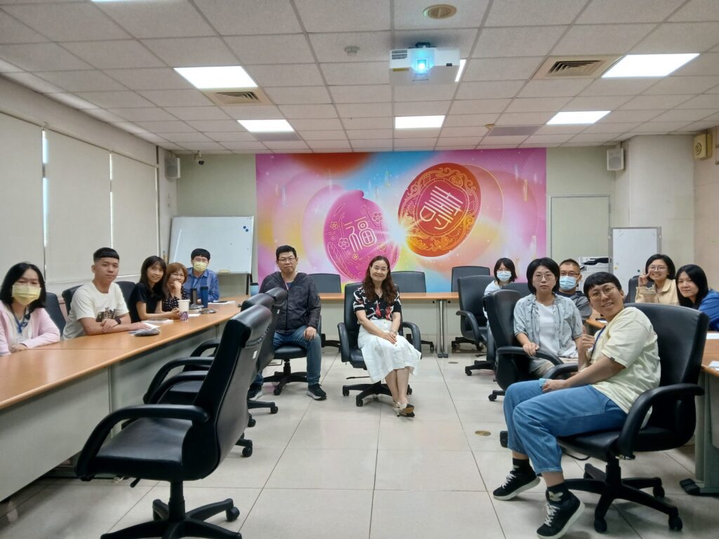 中市客委會響應月經平權 成立「紅色恩典溫馨小站」打造性別友善職場