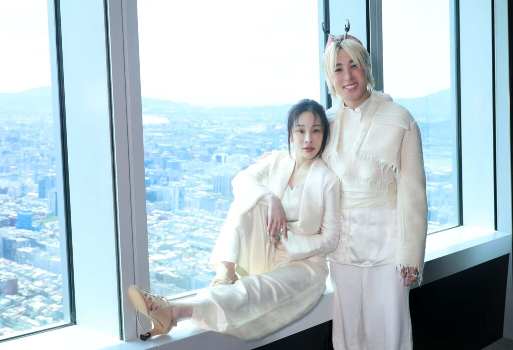 馬天佑宣傳新歌-台港超過180位藝人幫腔-温嵐再次友情力挺