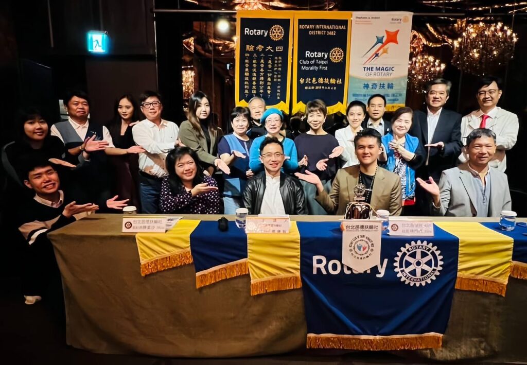 最佳公益領袖典範 -李文凱用行動詮釋領袖價值