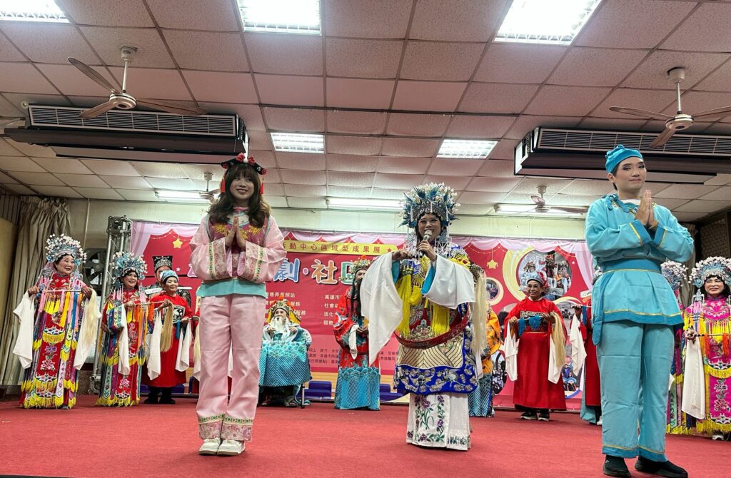 「蓮」鄉藝劇感動上演，長輩化身主角　打造社區共生的典範