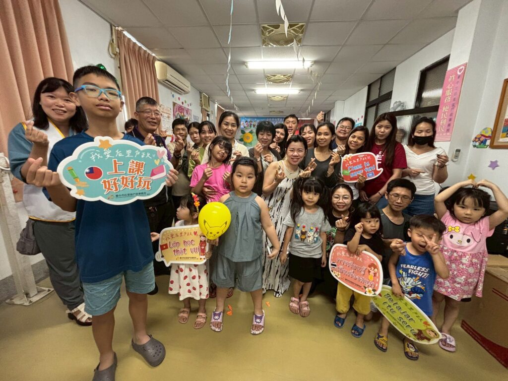 新住民巧手打造專屬向日葵飾品 中市后里戶所金工專班助新住民圓藝術夢