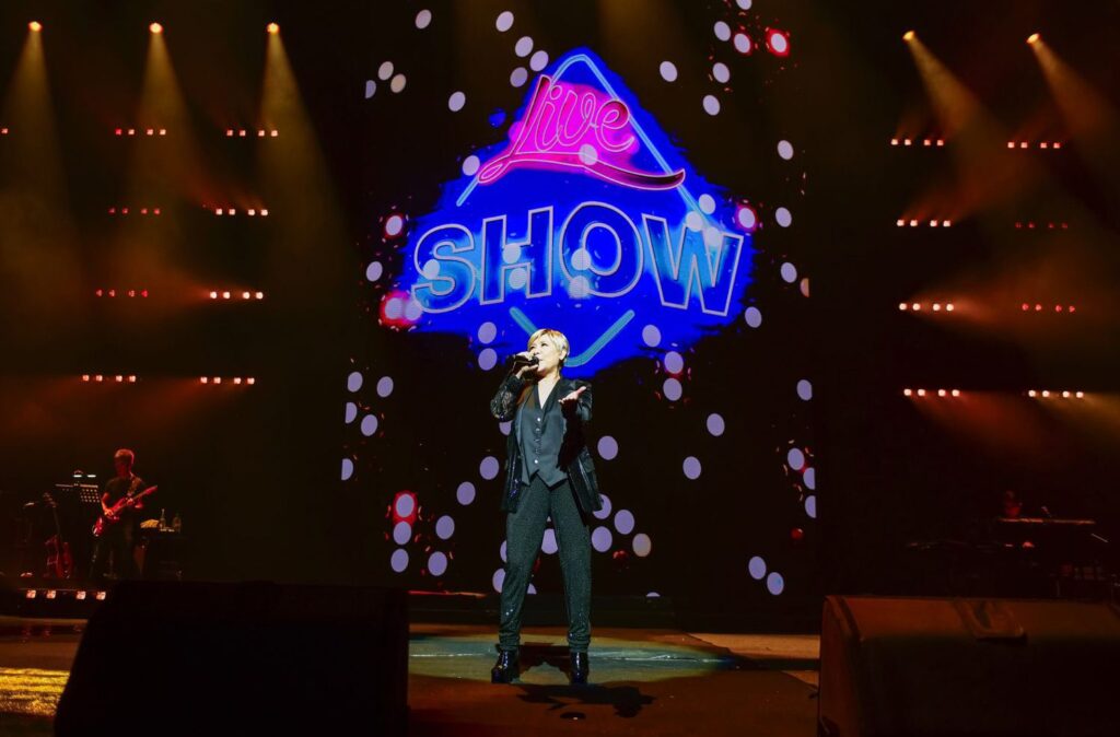 黃小琥睽違七年開唱氣場炸裂-一口氣詮釋23首經典金曲