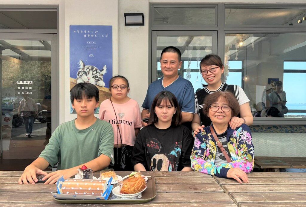 從榮耀出發 讓學習與愛同行 新北表揚模範生代表與優秀身心障礙學生