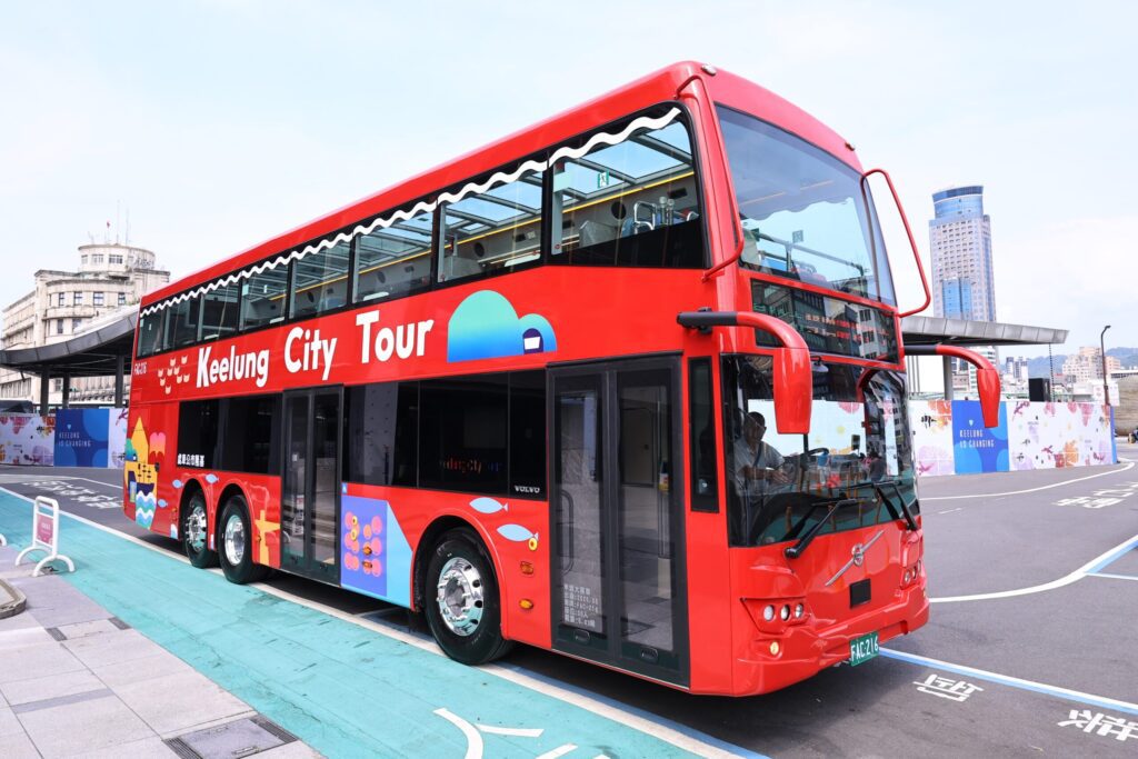 基隆雙層觀光巴士首亮相　開啟海港山城全新旅遊體驗